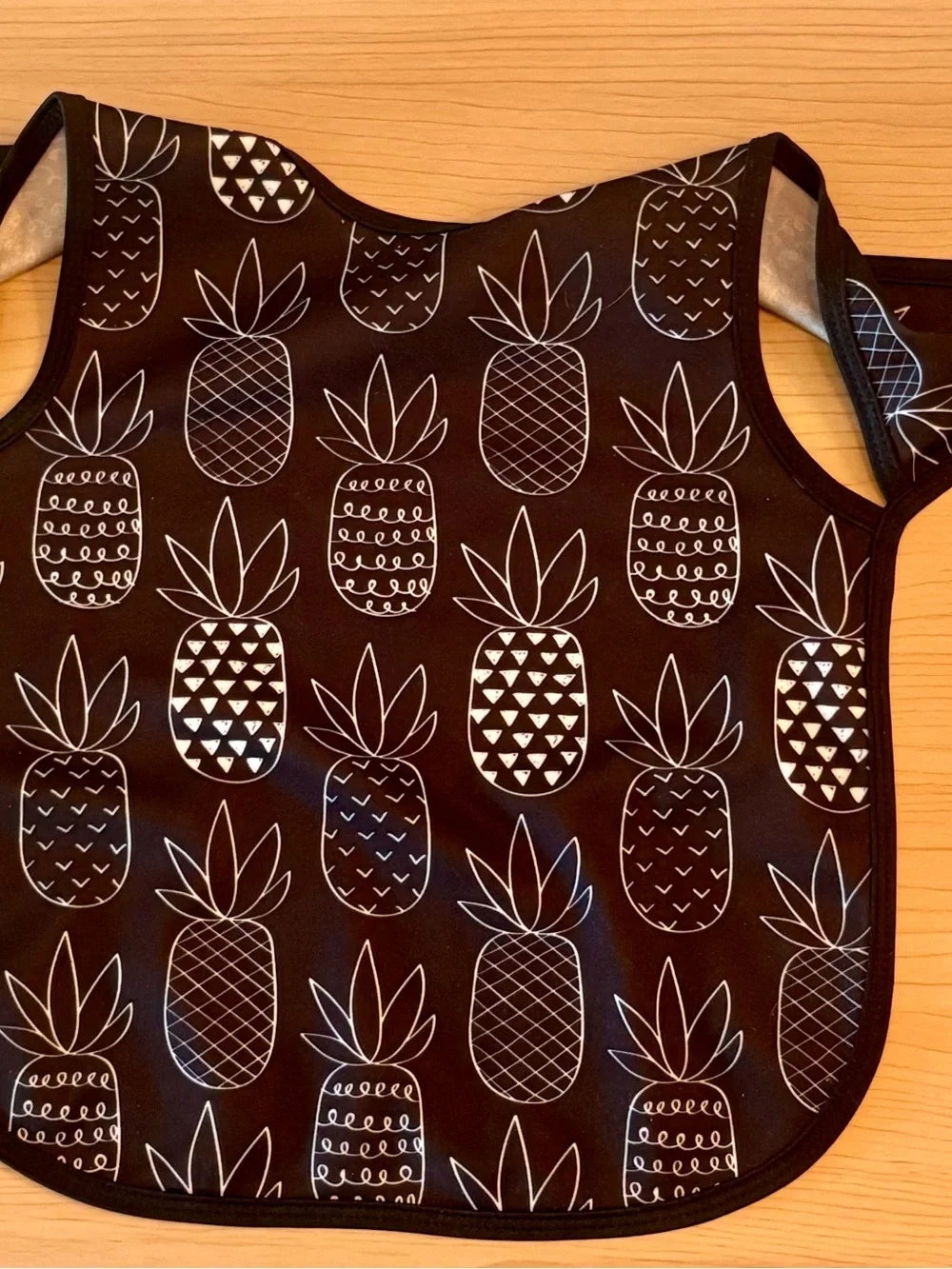 Black Pineapple Print Waterproof Kids Bib